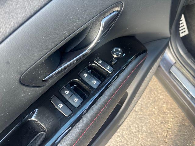 used 2024 Hyundai TUCSON Hybrid car, priced at $32,588