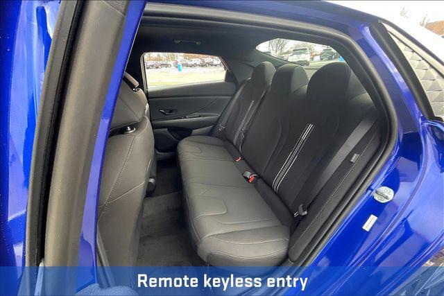 new 2025 Hyundai ELANTRA HEV car, priced at $25,998