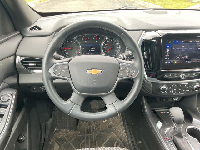 used 2023 Chevrolet Traverse car, priced at $27,495