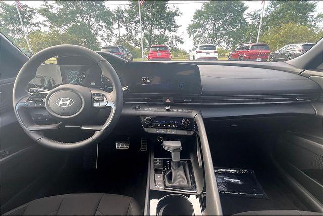 new 2025 Hyundai ELANTRA HEV car, priced at $26,987