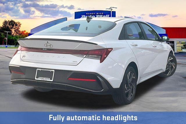 new 2025 Hyundai ELANTRA HEV car, priced at $26,487