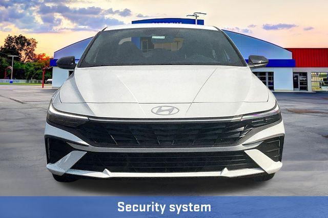 new 2025 Hyundai ELANTRA HEV car, priced at $26,487