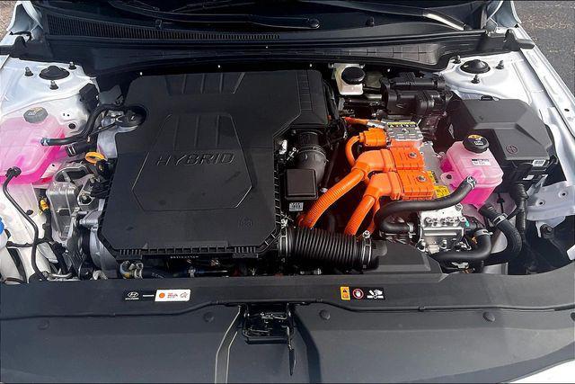 new 2025 Hyundai ELANTRA HEV car, priced at $26,987