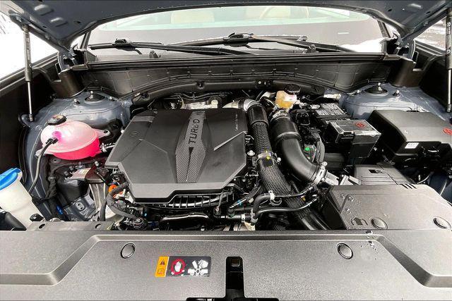 used 2025 Hyundai Santa Fe car, priced at $36,995