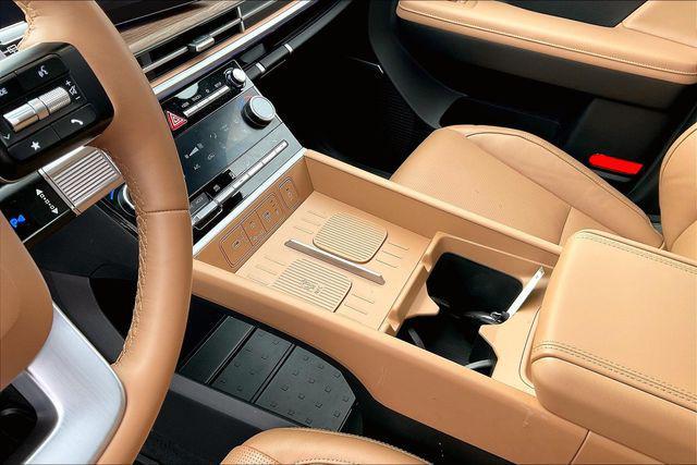 used 2025 Hyundai Santa Fe car, priced at $36,995