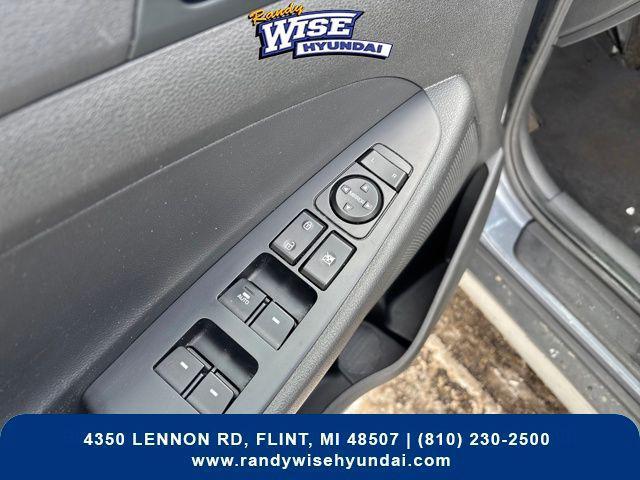 used 2021 Hyundai Tucson car, priced at $16,222