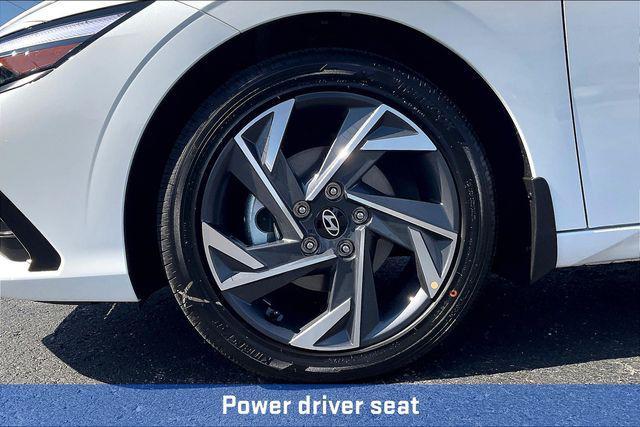 new 2025 Hyundai Elantra car, priced at $26,265
