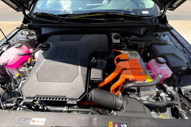 new 2025 Hyundai ELANTRA HEV car, priced at $27,794