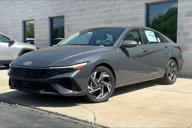new 2025 Hyundai ELANTRA HEV car, priced at $27,794