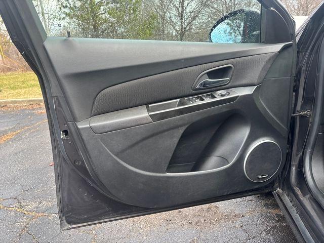 used 2013 Chevrolet Cruze car, priced at $5,588