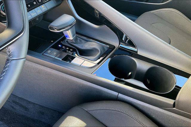 new 2025 Hyundai ELANTRA HEV car, priced at $25,893