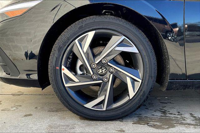 new 2025 Hyundai ELANTRA HEV car, priced at $25,893