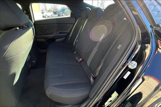 new 2025 Hyundai ELANTRA HEV car, priced at $25,893
