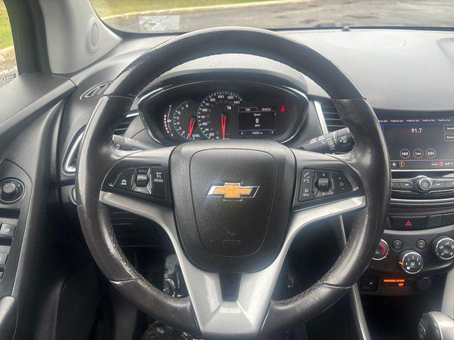 used 2022 Chevrolet Trax car, priced at $10,222