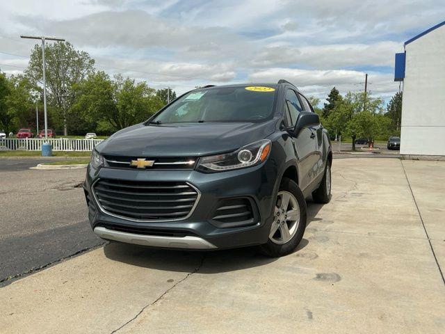 used 2022 Chevrolet Trax car, priced at $10,222