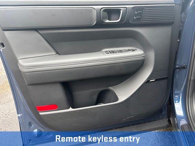 new 2026 Hyundai SANTA FE HEV car, priced at $48,267