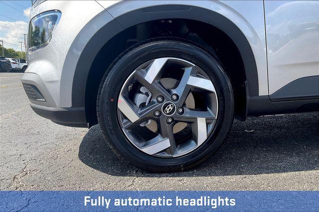 new 2025 Hyundai Venue car, priced at $23,047