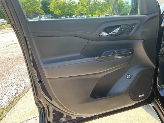 used 2022 GMC Acadia car, priced at $22,495