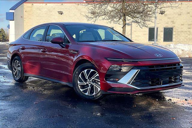 new 2026 Hyundai Sonata Hybrid car, priced at $30,770