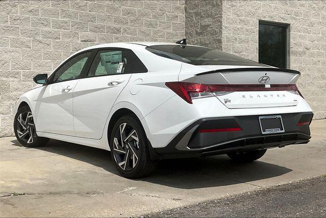 new 2025 Hyundai ELANTRA HEV car, priced at $26,061