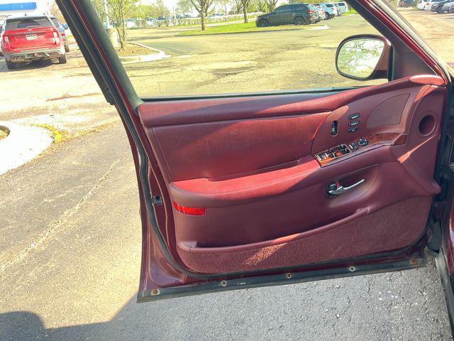 used 1997 Buick Park Avenue car, priced at $3,800