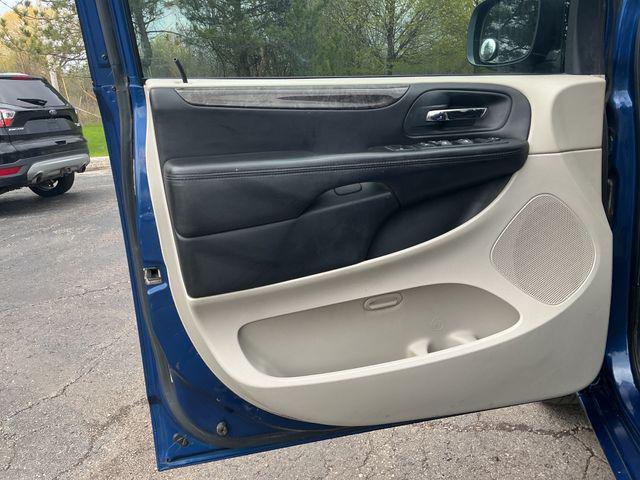 used 2011 Dodge Grand Caravan car, priced at $5,995