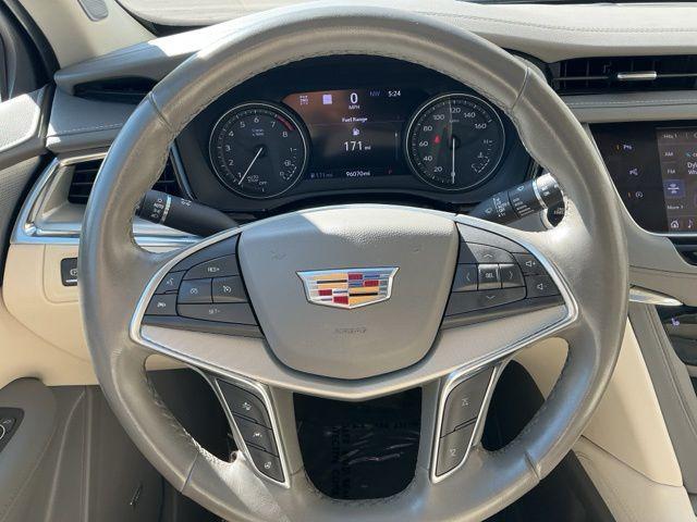 used 2020 Cadillac XT5 car, priced at $18,997