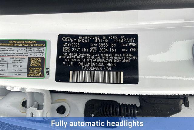 new 2025 Hyundai Elantra car, priced at $22,777