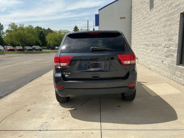 used 2013 Jeep Grand Cherokee car, priced at $8,697