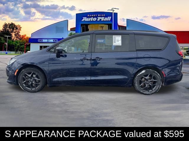 used 2018 Chrysler Pacifica car, priced at $5,888