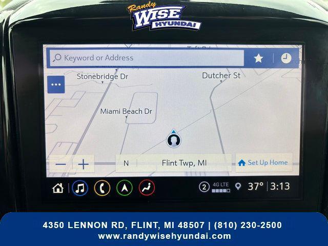 used 2023 Chevrolet Traverse car, priced at $28,998