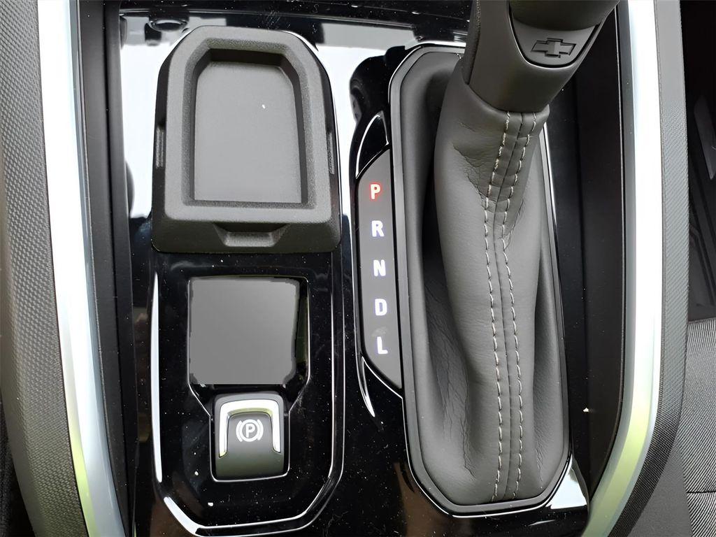 new 2026 Chevrolet Colorado car, priced at $33,055