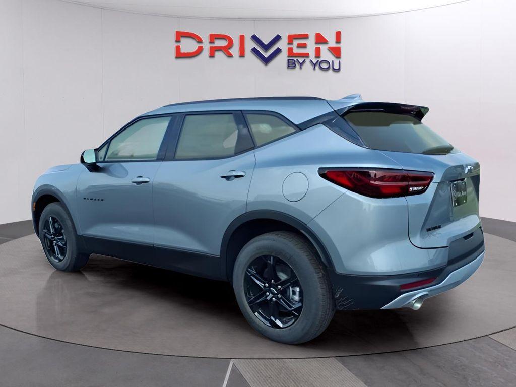 new 2025 Chevrolet Blazer car, priced at $34,374