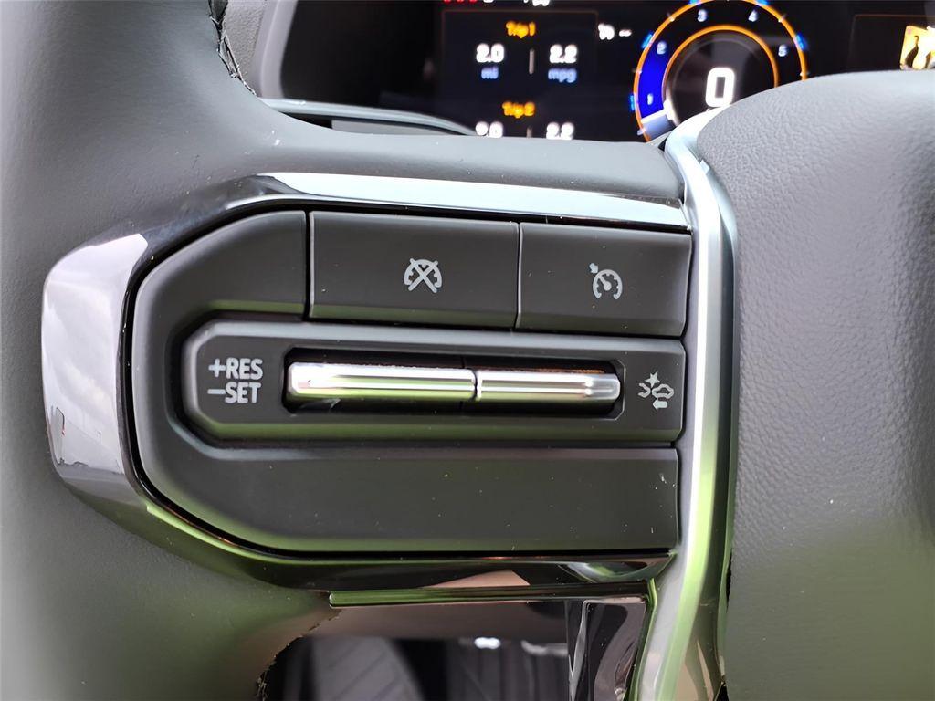 new 2026 Chevrolet Colorado car, priced at $33,055