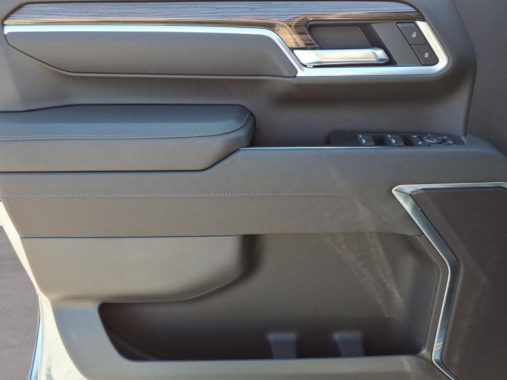 new 2026 Chevrolet Silverado 2500 car, priced at $71,888
