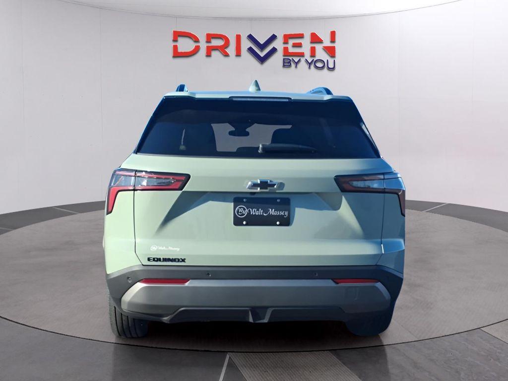 new 2026 Chevrolet Equinox car, priced at $33,287