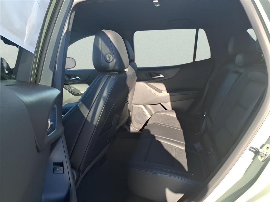 new 2026 Chevrolet Equinox car, priced at $33,287