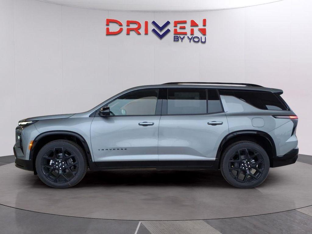 new 2026 Chevrolet Traverse car, priced at $54,538