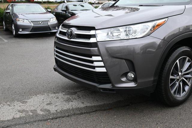 used 2018 Toyota Highlander car, priced at $23,518