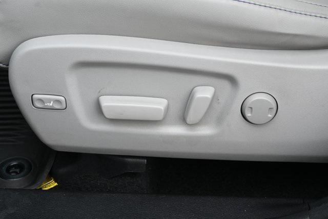 used 2018 Toyota Highlander car, priced at $23,518