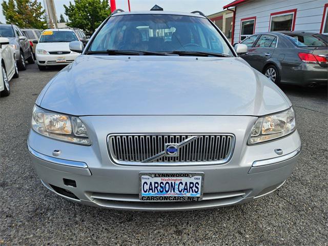 used 2006 Volvo V70 car, priced at $4,995