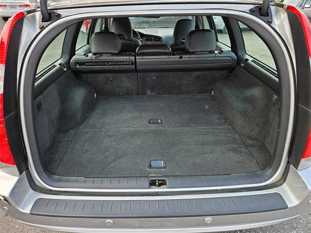 used 2006 Volvo V70 car, priced at $4,995