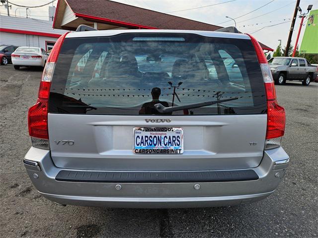 used 2006 Volvo V70 car, priced at $4,995