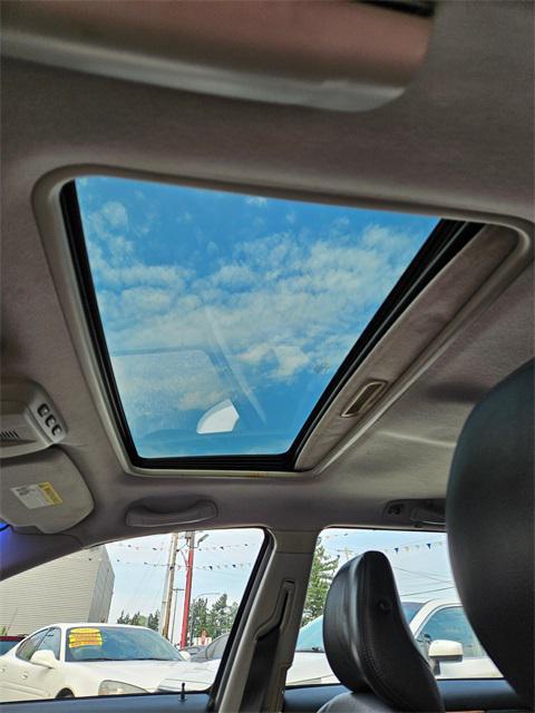 used 2006 Volvo V70 car, priced at $4,995