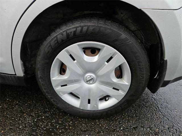 used 2012 Nissan Versa car