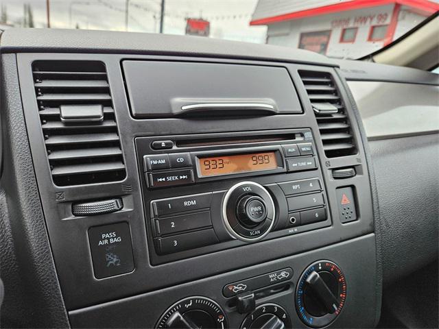 used 2012 Nissan Versa car