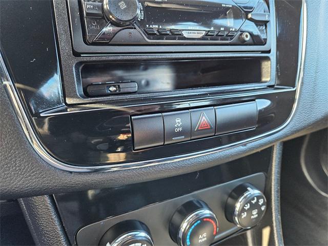 used 2014 Chrysler 200 car, priced at $12,995