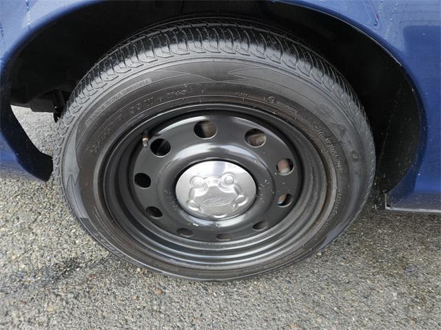 used 2009 Ford Crown Victoria car, priced at $5,995