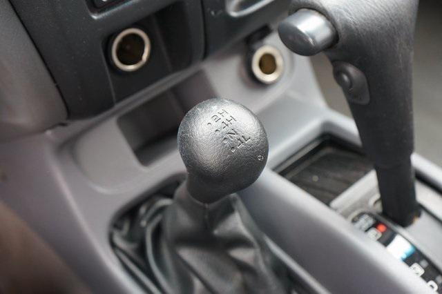 used 2000 Nissan Xterra car, priced at $5,995