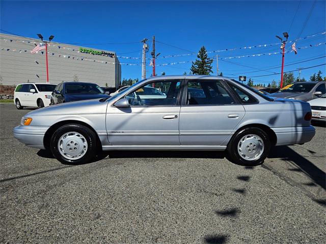used 1995 Ford Taurus car, priced at $4,995